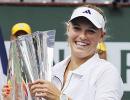 Top seed Wozniacki clinches Indian Wells title