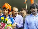 Mumbai gives hockey heroes Walmiki, Lobo rousing reception