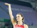 Pole vaulter Isinbayeva to retire after World Championships