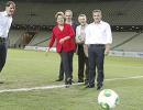 Brazil unveils first stadium for 2014 World Cup