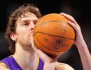 NBA: Lakers cool red-hot Celtics in overtime