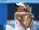 Hopman Cup: Wozniacki wins despite late show