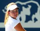 Williams to meet Vandeweghe in Stanford final