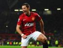 Manchester United recover to send Redknapp's QPR reeling