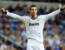 Ronaldo treble lifts Real to 5-1 win over Deportivo