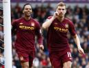 EPL PHOTOS: City, United keep pressure on leaders Chelsea