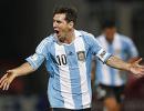 Magical Messi leads Argentina to top of World Cup table