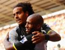 Defoe brace earns Villas-Boas first Spurs win