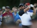 Day seizes one-shot lead, China prodigy makes cut