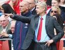 Problems for Wenger after opening-day Arsenal defeat