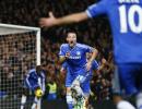 EPL PHOTOS: Chelsea, Manchester City lead pursuit of Arsenal