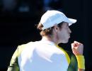 Murray strolls into last four at Melbourne Park