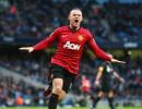 Chelsea make straight-cash bid for Man United's Rooney