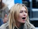 Sharapova's support spurs boyfriend to win at Queens