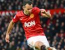 Age-defying Giggs signs new one-year United deal