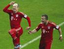 Bayern crush Hamburg 9-2 to stride towards title