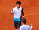 French Open: Federer thumps Somdev to reach third round