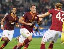 Roma set record with 10th straight Serie A win