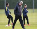 EPL Preview: Wenger feels serene before strange United trip