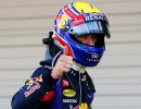 Webber denies Vettel another pole in Japan