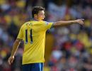 Ozil fit for table-topping Arsenal against Norwich