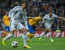 Ibrahimovic, Ronaldo shine as goals flow in Champions League