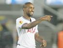 Europa League: Defoe strike puts Spurs on brink of knockout phase