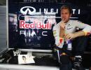 Vettel show continues in Practice 2 at F1 Indian GP