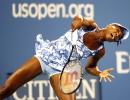 Venus keeps up with little sister Serena at US Open