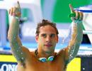 Le Clos makes splash in 200m butterfly to take fourth gold