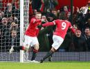 'Unsatisfied' United looking up to pick up pace under Van Gaal