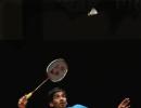 Saina, Srikanth advance to pre-quarters of Hong Kong Open