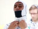 Abu Dhabi GP: Pressure? No pressure, says Hamilton