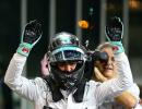 Rosberg beats Hamilton to Abu Dhabi pole