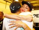 Proud Nicole kisses Hamilton to celebrate his world title win