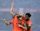 ISL: Delhi Dynamos thrash Mumbai City