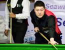 China's 14-year-old Bingtao wins World snooker