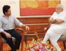 Tendulkar bats with PM Modi for 'Swachh Bharat'