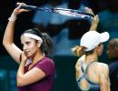 Sania, Cara win thriller, enter WTA year-end finals