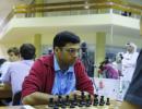 Anand closes in to title victory in Bilbao Masters