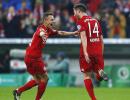 Alonso goal sends Bayern into German Cup last eight