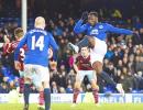 FA Cup: Everton's Lukaku grabs late equaliser against West Ham