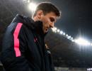 Messi-Enrique conflict pushes Barcelona into crisis