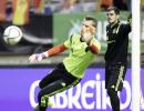 Casillas hails healthy competition with de Gea