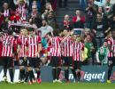 Leaders Real beaten by Aduriz header for Bilbao