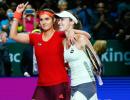 Super Sania-Martina clinch WTA Finals title