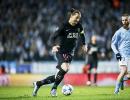 Champions League PIX: Ibra's PSG thrash Malmo; Atletico in last 16