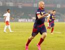 ISL: Hume 'tricks' again as ATK rout Pune 4-1 to storm into semis