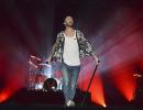 Maroon 5 enthrall F1 fans in Singapore