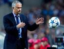 PSG approach Mourinho to replace Laurent Blanc?